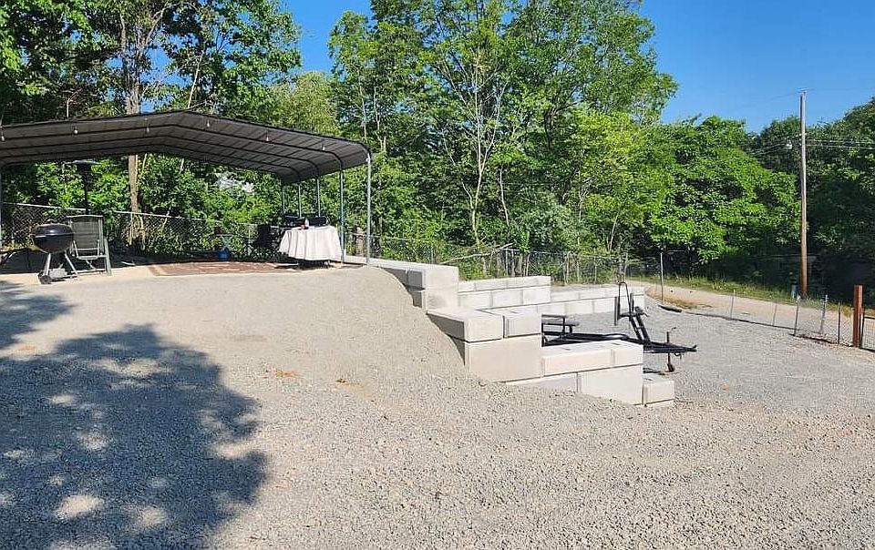 1st image of 6322 Seminole Ct