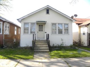 5305 W Eddy St, Chicago, IL 60641