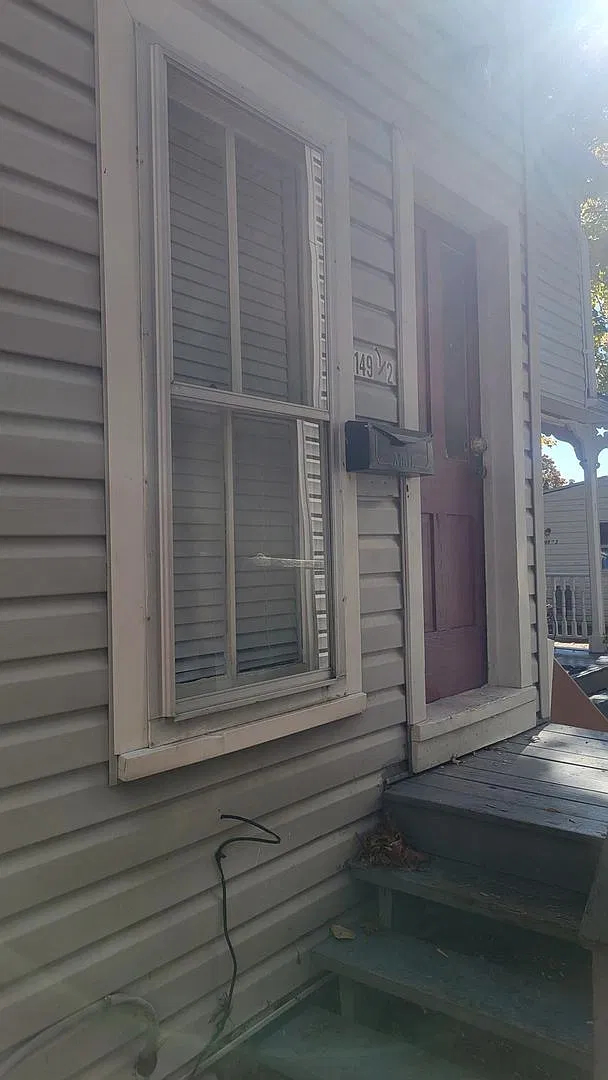 149 E Middle Street — Photo 1