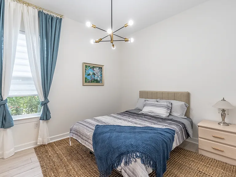 15347 Turin Dr — Photo 22