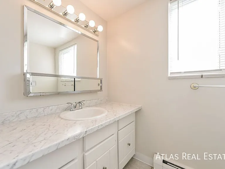 498 W Powers Ave #101 — Photo 6