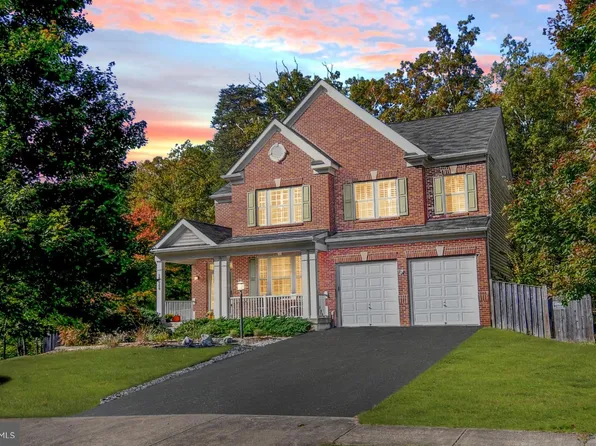 13048 Brierly Forest Ct, Manassas, VA 20112