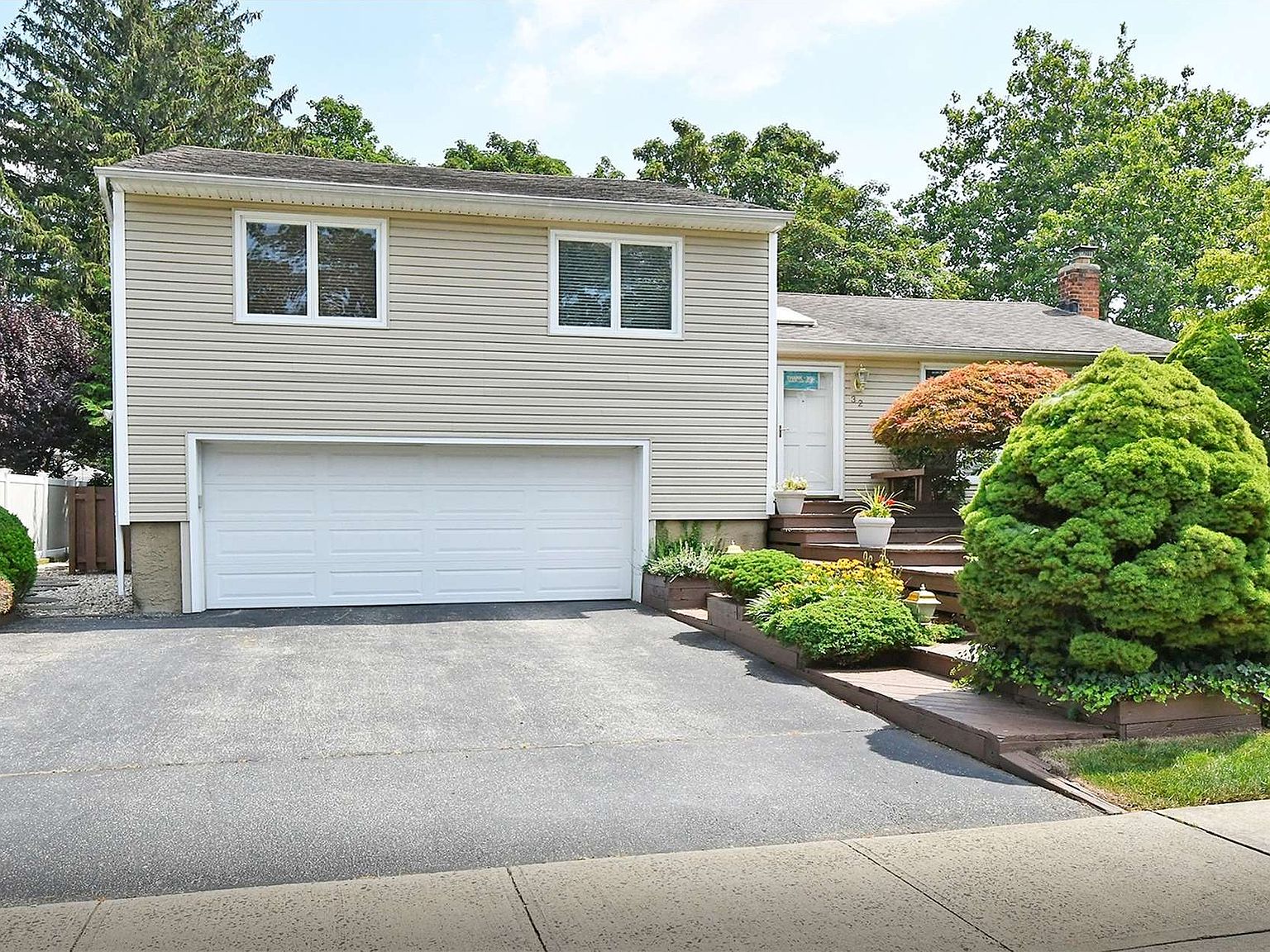 32 Cranberry Lane, Plainview, NY 11803 Zillow