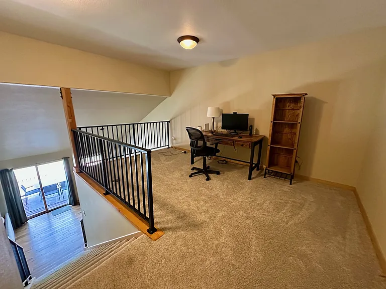 831 Mill Run Ct — Photo 8
