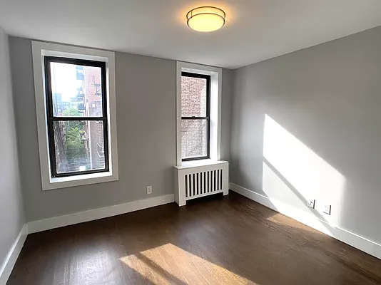 Rented by Tourma Realty LLC | media 25