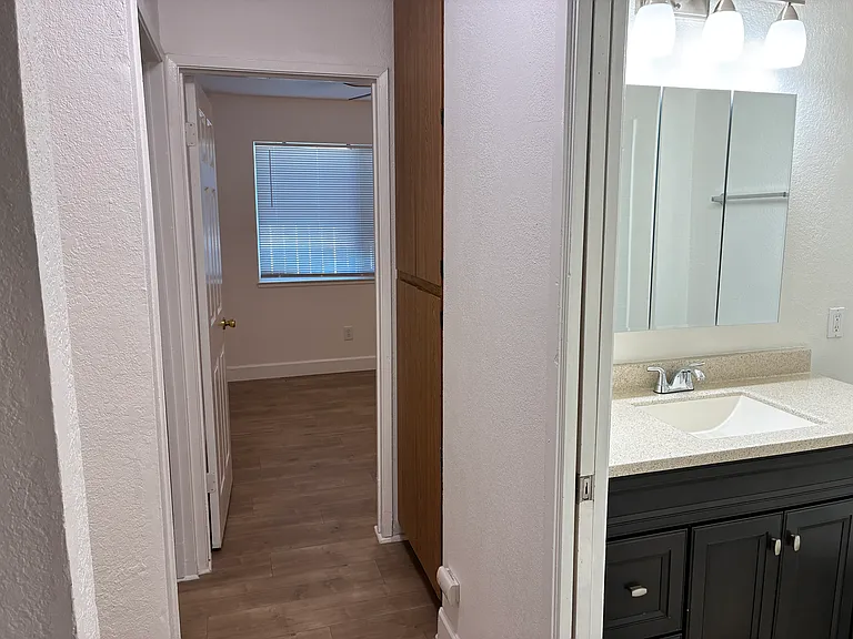 225 Tahoe Ave #B — Photo 13