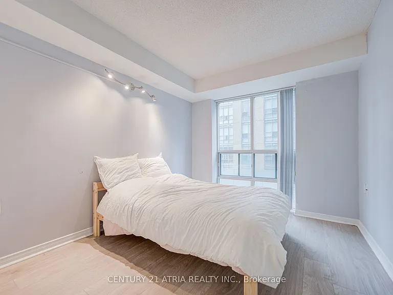 22 Olive Ave #607 — Photo 24