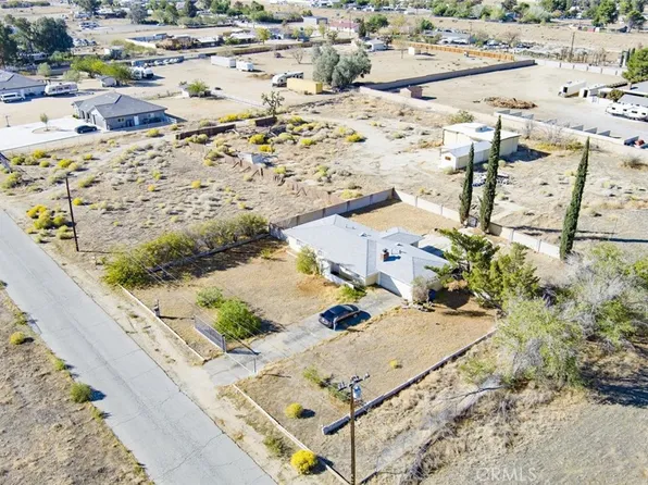40655 11th St W, Palmdale, CA 93551
