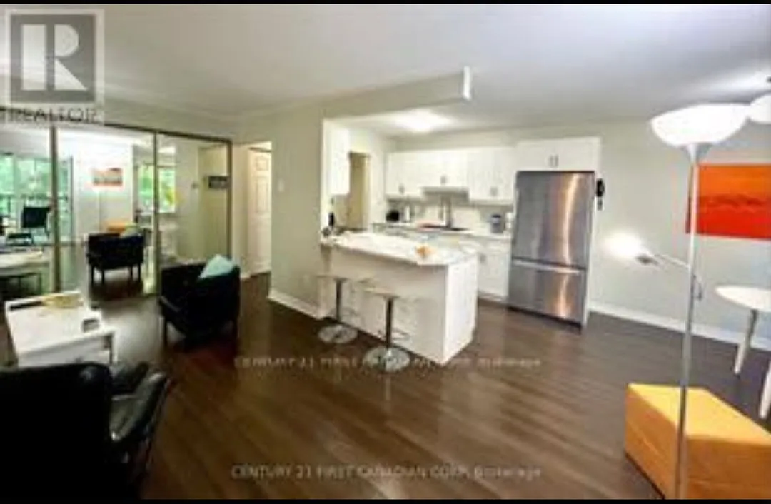 2 bed, 1.5 bath, 950 sqft, $1,475 — Photo 2