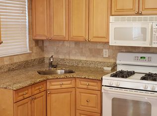 2915 Philip Ave #2, Bronx, NY 10465