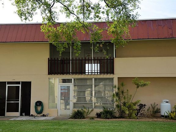 2nd image of 194 Joel Blvd APT 6