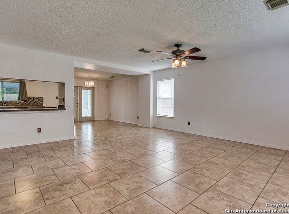 5th image of 2103 Mossy Creek Dr