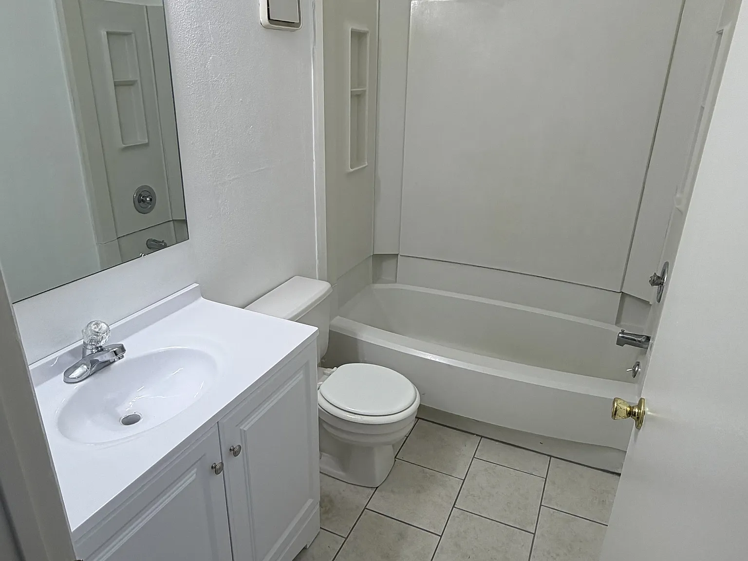 1511 Woodhollow Drive - 1 — Photo 4