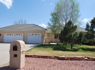 452 W Archer Dr, Pueblo West, CO 81007