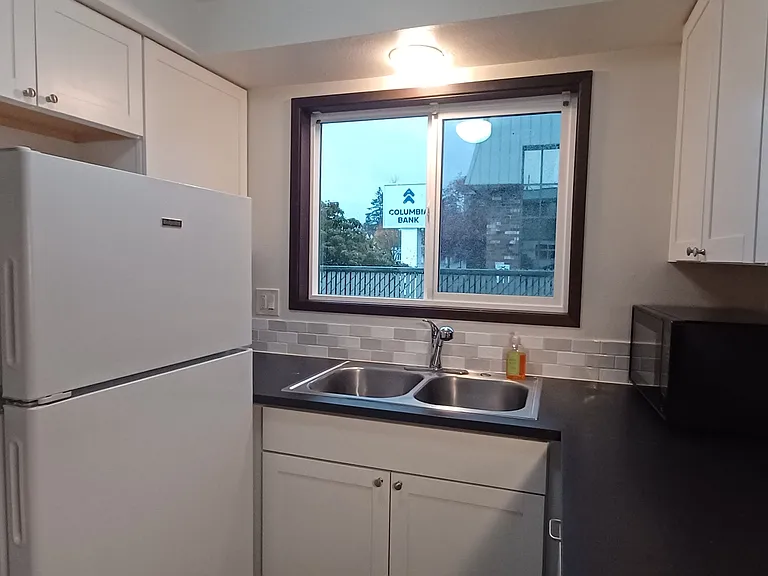 251 H St #1 — Photo 8