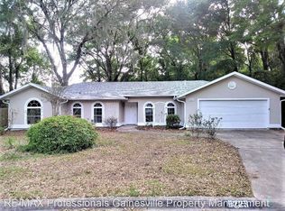 8223 SW 56th Ave, Gainesville, FL 32608