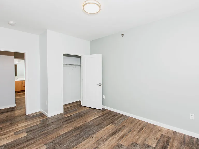River Rock Apartments — Photo 123