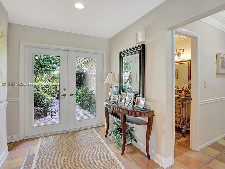 5320 SW 21st Ct — Photo 7