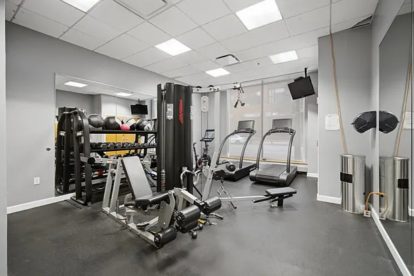 757 N Orleans St #1012 — Photo 21