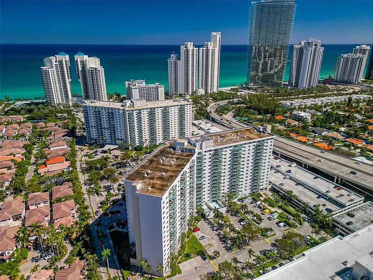 19380 Collins Ave #1224 — Photo 29