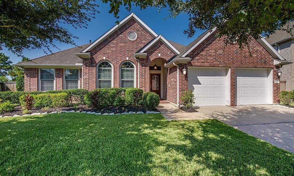 1st image of 2716 Ravens Creek Dr