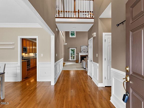 4th image of 123 Homegate Cir