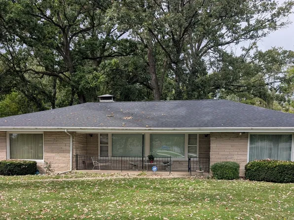 3385 Debbie Ln, Portage, IN 46368