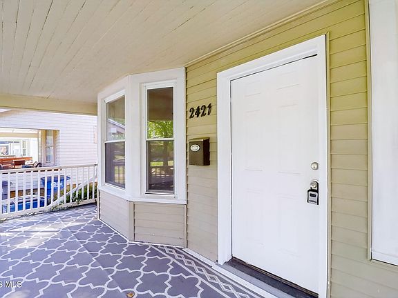 4th image of 2421 Fulton St