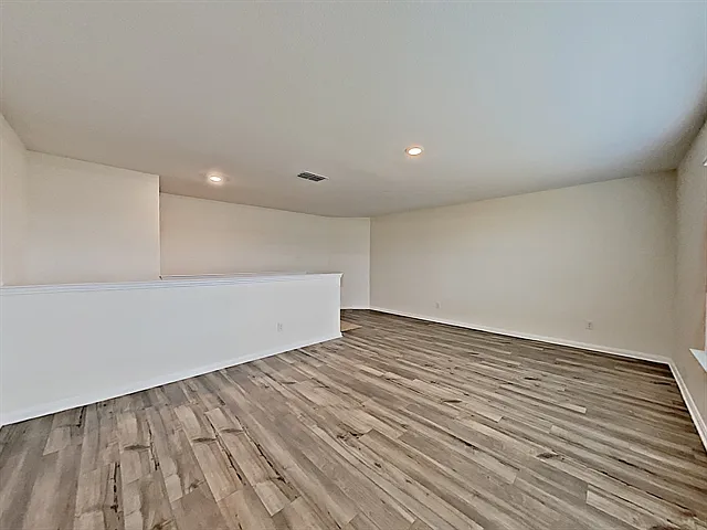 3149 Bowen St — Photo 10