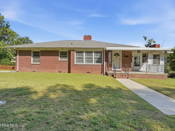 200 Madison Avenue, Hamlet, NC 28345