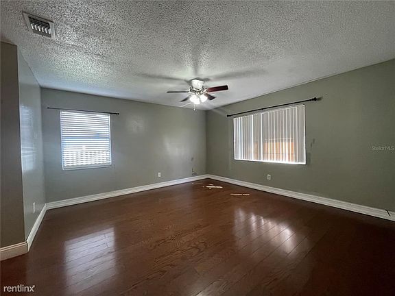 4th image of 818R Balsamwood Ln