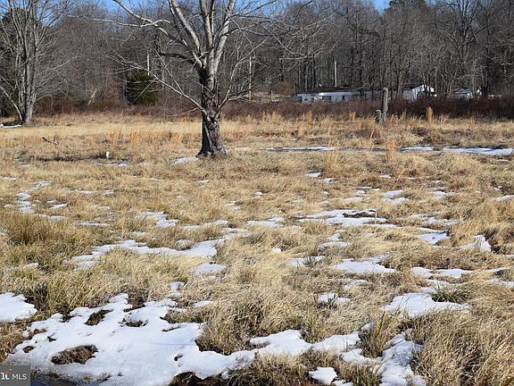 2nd image of 36724 Fielding Dr