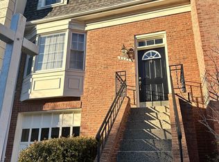 2045 Gallows Tree Ct, Vienna, VA 22182