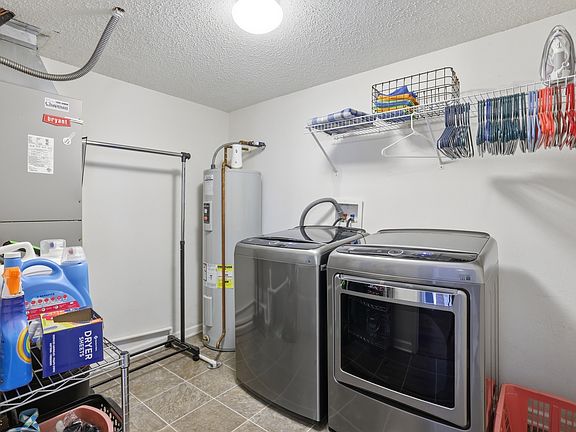 5th image of 10720 Stillwater Rd