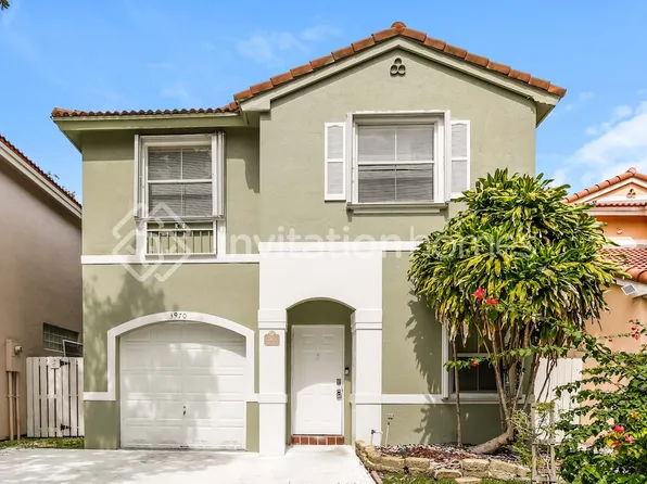 3970 Fern Forest Rd, Hollywood, FL 33026
