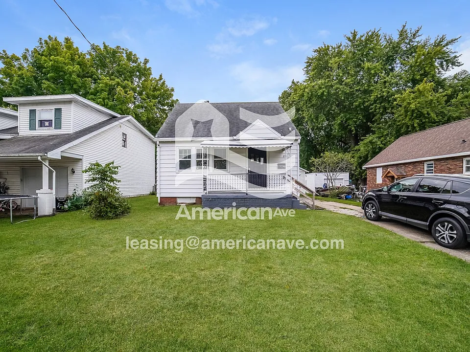210 E Virginia Ave