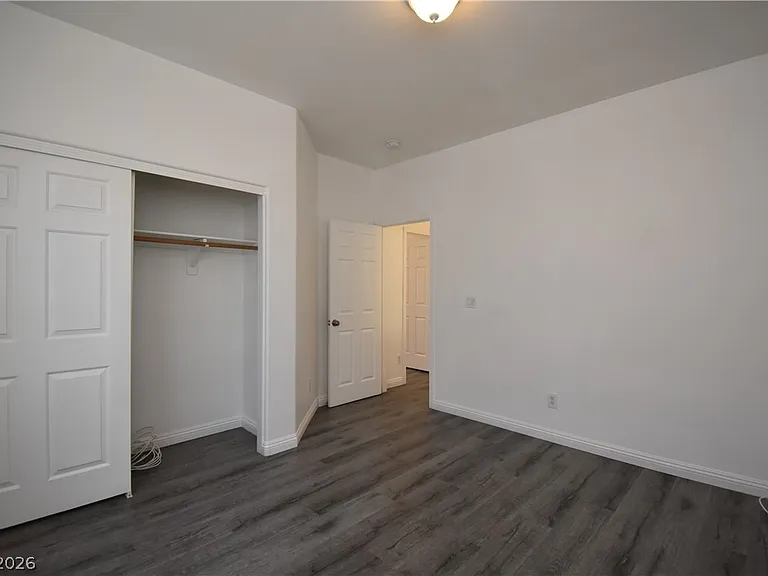 4448 Mount Penteli Ave — Photo 17