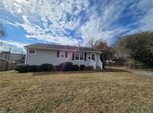 2107 Martin St, Burlington, NC 27217