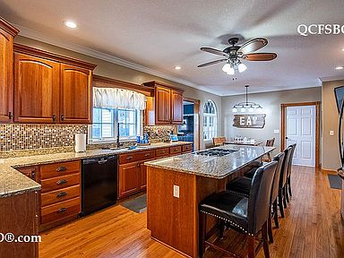 820 W Maple Ct, Eldridge, IA 52748 | Zillow