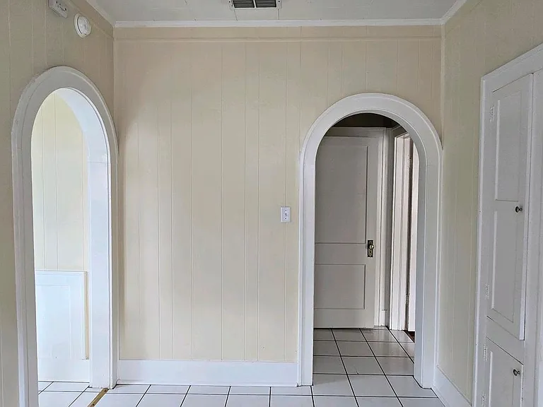 420 S Spring Ave — Photo 10