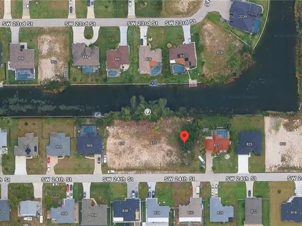 831 SW 24th ST, CAPE CORAL, FL 33991