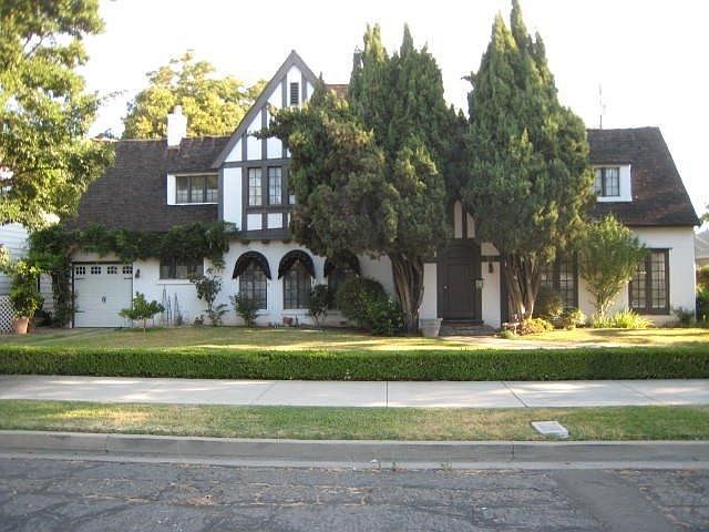 1st image of 717 11th St