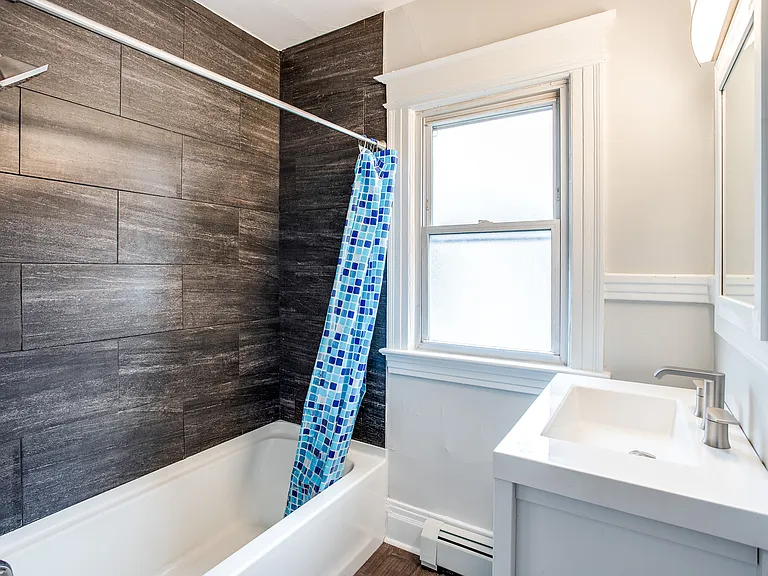 395 University Ave #2 — Photo 11