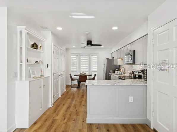 6 Woodward Ave APT I2, Hilton Head Island, SC 29928