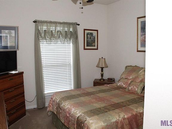 5th image of 26090 Burlwood Ave
