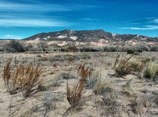 5 El Porvenir, Abiquiu, NM 87510