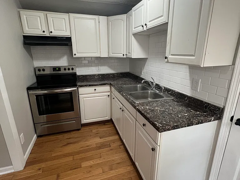 3955 Clubview Ave — Photo 17