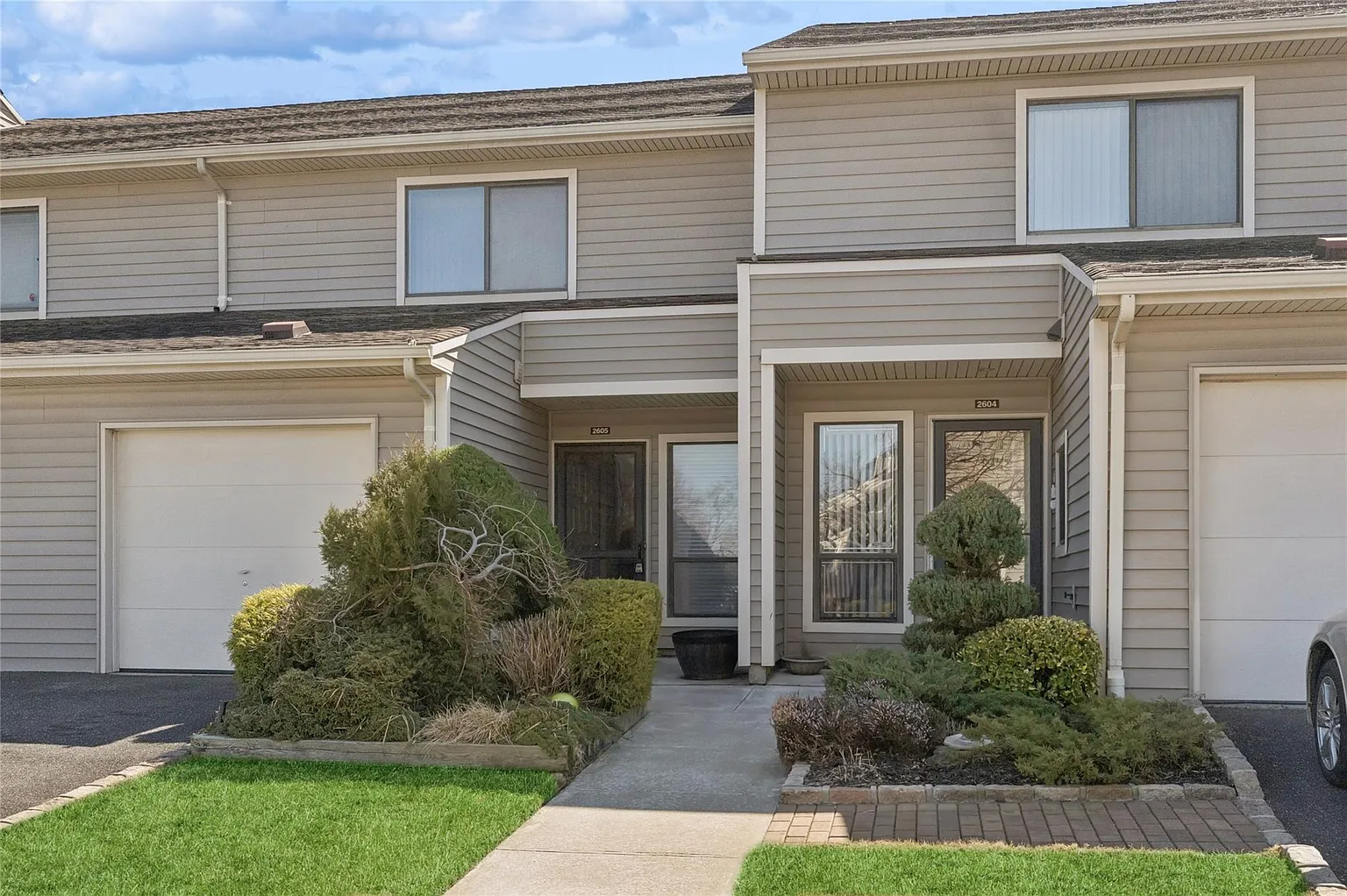 100 Daly Boulevard #2605 photo 1
