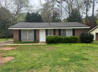 207 Chesterfield Pl, Lagrange, GA 30240