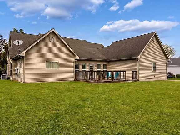 3rd image of 2207 Westminster Dr
